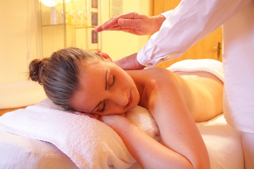 Rituale benessere con massaggio in una SPA